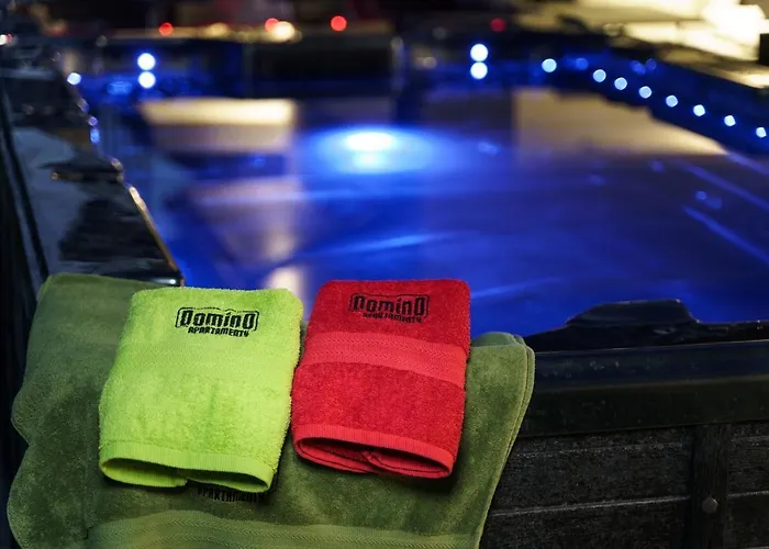 Domino-apartamenty Lägenhet